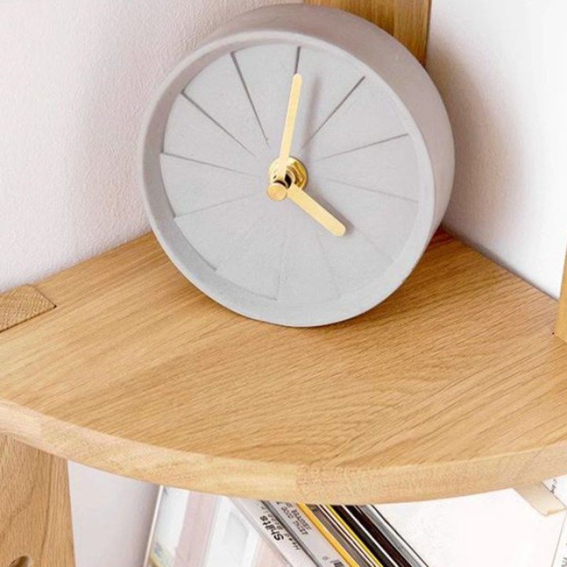 Scaffale angolare in legno nat - Desk Setup Oak recensione e prezzo