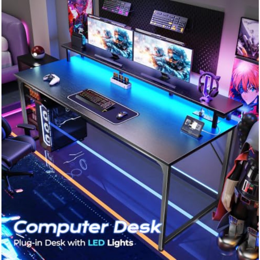 Scrivania da Gaming con Illumi - Desk Setup Black And Wood recensione e prezzo
